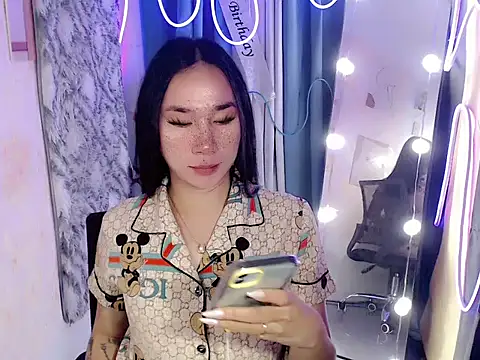 Snapshot of in_yourdreamstarxx chatting on 21, 12, 2025 in yourdreamstarxx online show from 21, 12, 2025