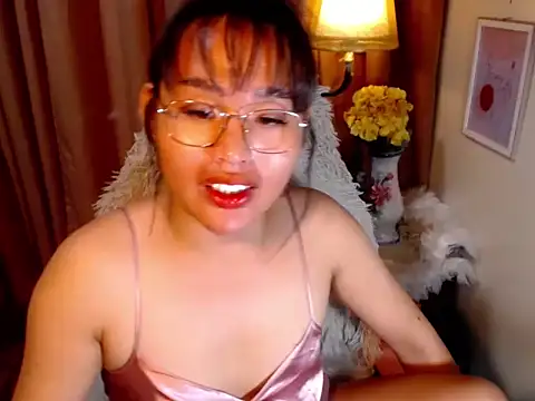 Snapshot of urmidnightcravingsxx chatting on 17, 4, 2026 urmidnightcravingsxx online show from 17, 4, 2026