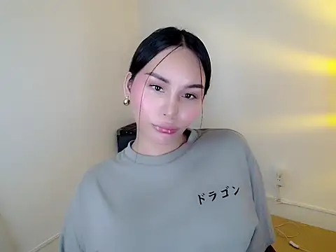 holly tabby online show from 26, 3, 2026