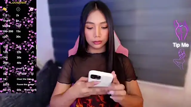 naughtyjayde online show from 9, 4, 2026