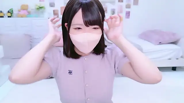 Snapshot of Anzu_xx chatting on 3, 12, 2025 Anzu xx online show from 3, 12, 2025