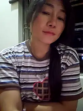 babychill09 online show from 6, 10, 2025