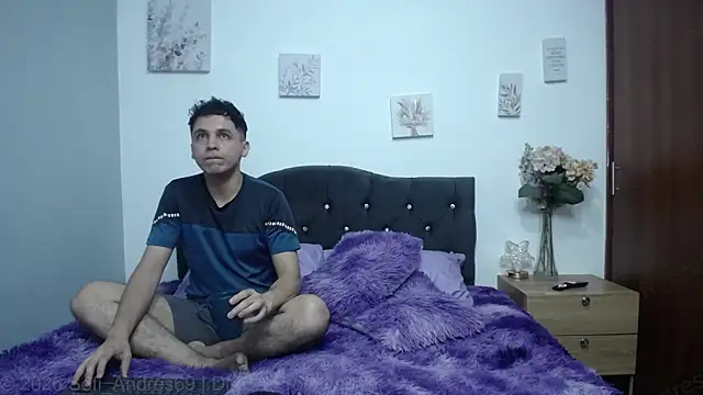 Sofi Andres69 online show from 4, 4, 2026