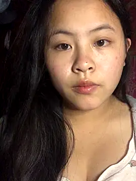 Snapshot of Tiiahpu chatting on 13, 12, 2025 Tiiahpu online show from 13, 12, 2025