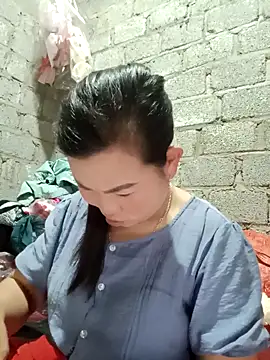 Snapshot of jienrrr chatting on 27, 10, 2025 jienrrr online show from 27, 10, 2025