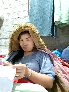 Snapshot of jienrrr chatting on 6, 11, 2025 jienrrr online show from 6, 11, 2025