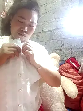 Snapshot of jienrrr chatting on 12, 11, 2025 jienrrr online show from 12, 11, 2025