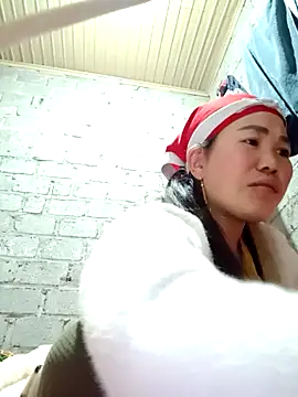 Snapshot of jienrrr chatting on 2, 12, 2025 jienrrr online show from 2, 12, 2025