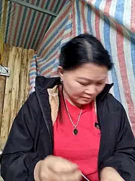 yoowwmr online show from 2, 11, 2025