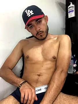 Snapshot of Rodneycot chatting on 28, 10, 2025 Rodneycot online show from 28, 10, 2025