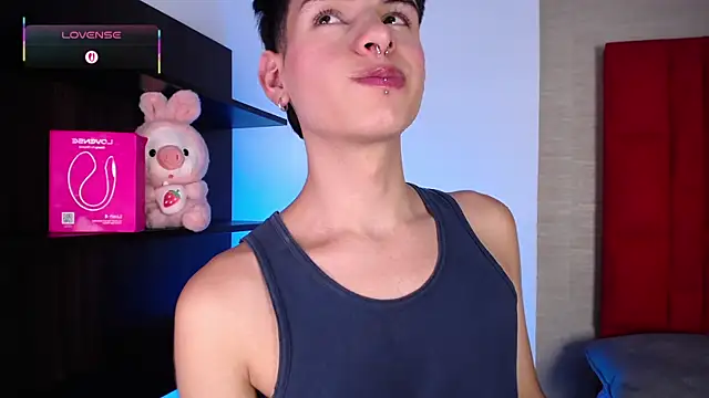 Ezra Storm online show from 5, 12, 2025