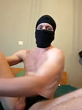 Snapshot of DanGrosseBite chatting on 18, 2, 2026 DanGrosseBite online show from 18, 2, 2026