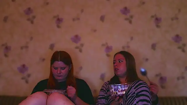 Snapshot of Tomyris_yuki chatting on 22, 10, 2025 Tomyris yuki online show from 22, 10, 2025