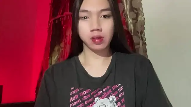 Snapshot of kat_mire chatting on 19, 9, 2025 kat mire online show from 19, 9, 2025
