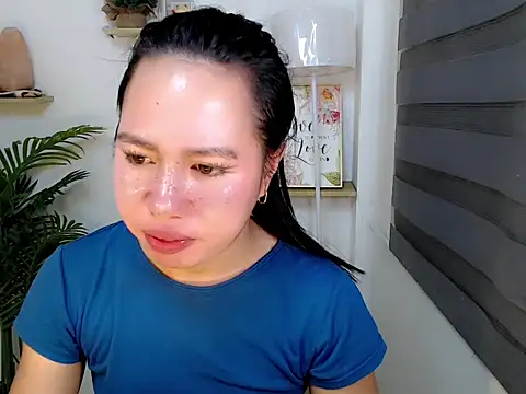 Snapshot of kimbratx chatting on 27, 11, 2025 kimbratx online show from 27, 11, 2025