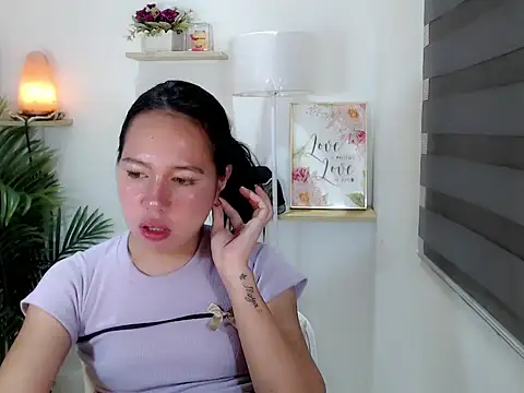 kimbratx online show from 25, 5, 2026