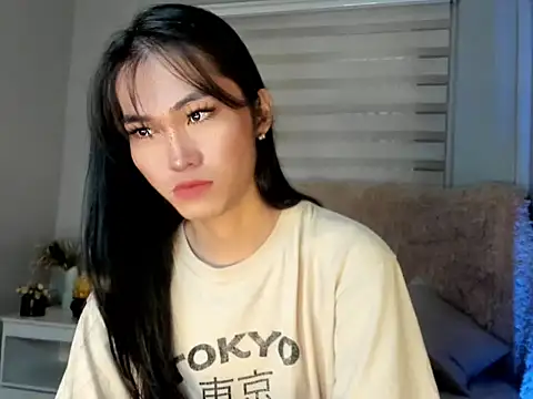 lovelychanel69xx online show from 19, 9, 2025