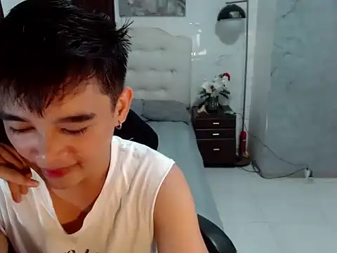 Snapshot of sexysam14 chatting on 4, 11, 2025 sexysam14 online show from 4, 11, 2025