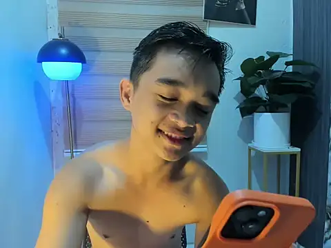 Snapshot of sexysam14 chatting on 5, 11, 2025 sexysam14 online show from 5, 11, 2025