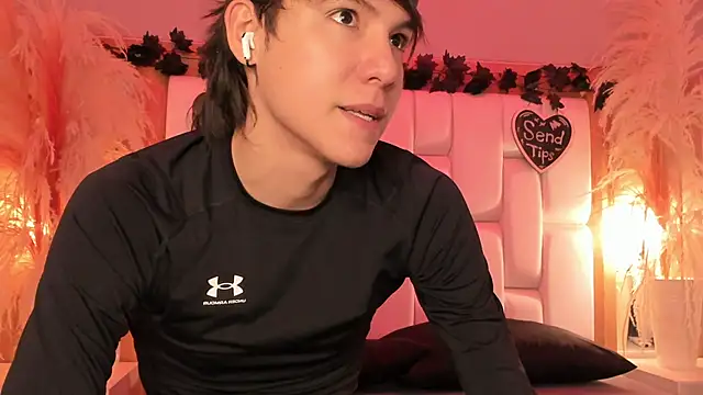 Daphne And Roger online show from 28, 2, 2026