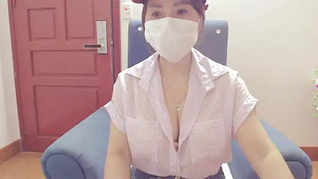 ruby 8x online show from 3, 11, 2025