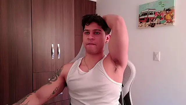 Snapshot of domsantiago_ chatting on 20, 9, 2025 domsantiago online show from 20, 9, 2025