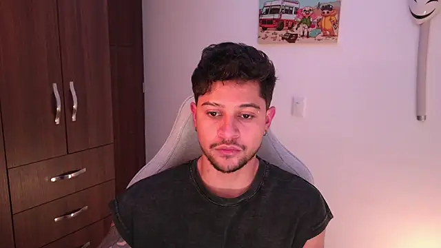 Snapshot of domsantiago_ chatting on 22, 12, 2025 domsantiago online show from 22, 12, 2025