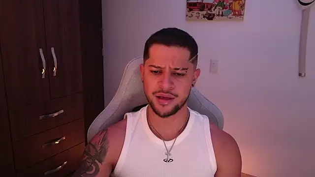 Snapshot of domsantiago_ chatting on 13, 2, 2026 domsantiago online show from 13, 2, 2026