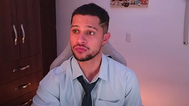 Snapshot of domsantiago_ chatting on 19, 2, 2026 domsantiago online show from 19, 2, 2026