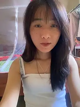 Snapshot of oneyou_400 chatting on 27, 10, 2025 oneyou 400 online show from 27, 10, 2025