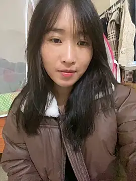 Snapshot of oneyou_400 chatting on 17, 11, 2025 oneyou 400 online show from 17, 11, 2025