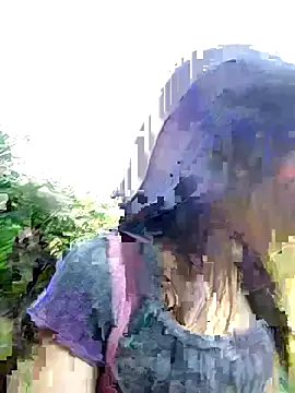 Snapshot of oneyou_400 chatting on 28, 11, 2025 oneyou 400 online show from 28, 11, 2025