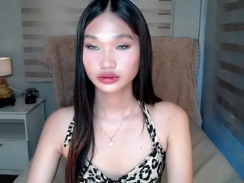 universal slutt online show from 24, 10, 2025