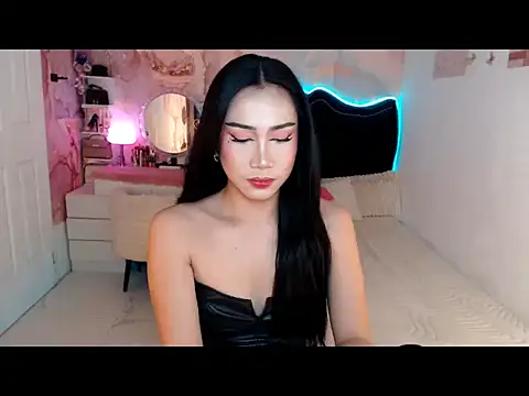 Sluttyvana online show from 11, 6, 2026