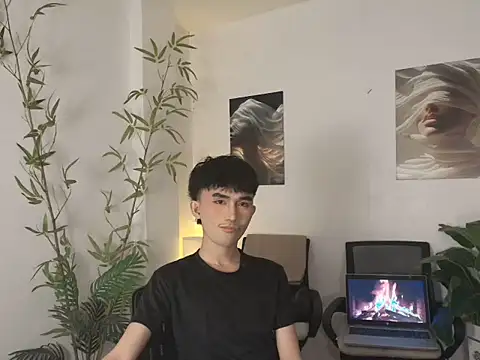 Snapshot of twink_pinoy chatting on 26, 6, 2026 twink pinoy online show from 26, 6, 2026