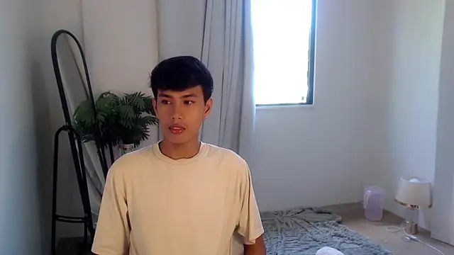 Snapshot of shokolet_2001 chatting on 13, 9, 2025 shokolet 2001 online show from 13, 9, 2025