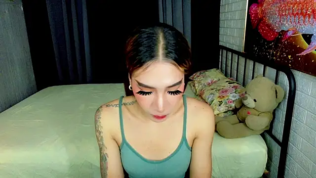 TRANSGODDESSA online show from 2, 10, 2025