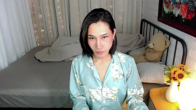 TRANSGODDESSA online show from 20, 12, 2025