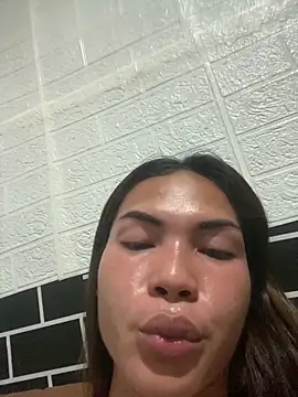 lucyheart777 online show from 21, 5, 2026