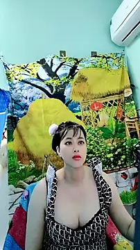 Snapshot of emgaixinhngoan chatting on 18, 12, 2025 emgaixinhngoan online show from 18, 12, 2025