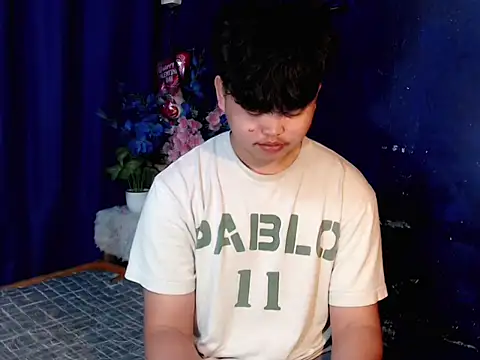 Reynelcock online show from 9, 2, 2026