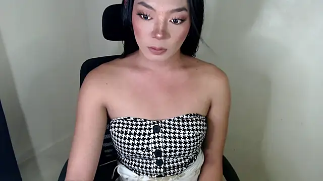 Snapshot of yourhotfuckingvanessa chatting on 15, 10, 2025 yourhotfuckingvanessa online show from 15, 10, 2025