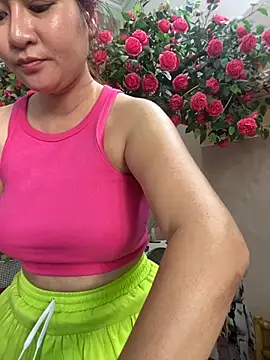 Snapshot of Bollozzy_89 chatting on 3, 10, 2025 Bollozzy 89 online show from 3, 10, 2025