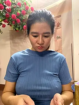 Snapshot of Bollozzy_89 chatting on 1, 11, 2025 Bollozzy 89 online show from 1, 11, 2025