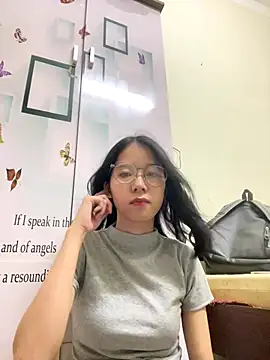 Snapshot of meomeo2k6 chatting on 20, 10, 2025 meomeo2k6 online show from 20, 10, 2025