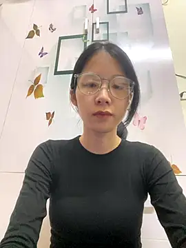 Snapshot of meomeo2k6 chatting on 4, 11, 2025 meomeo2k6 online show from 4, 11, 2025