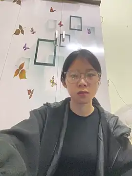 Snapshot of meomeo2k6 chatting on 28, 11, 2025 meomeo2k6 online show from 28, 11, 2025