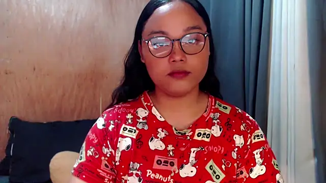  Lylia online show from 6, 10, 2025