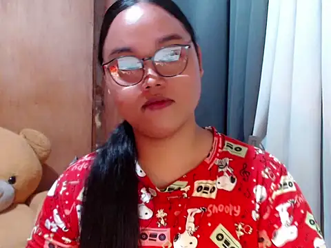  Lylia online show from 17, 12, 2025