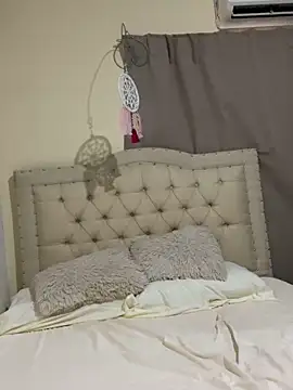 aphrodite sexy online show from 12, 6, 2026